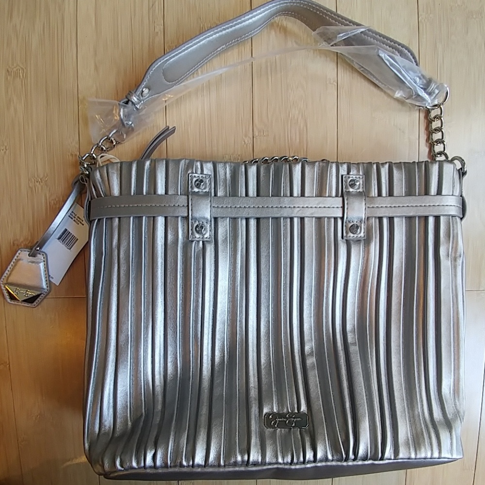 🆕 Jessica Simpson Becca Platinum shoulder bag